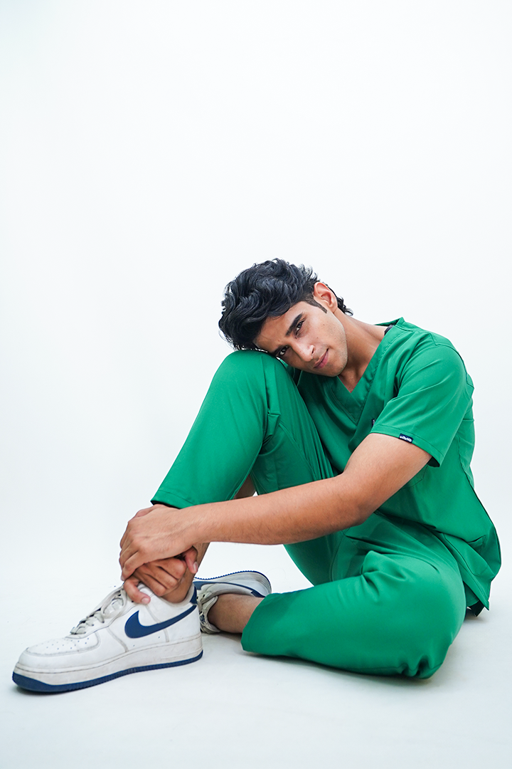 Elevate Unisex V-Neck (Green) Scrub Suit